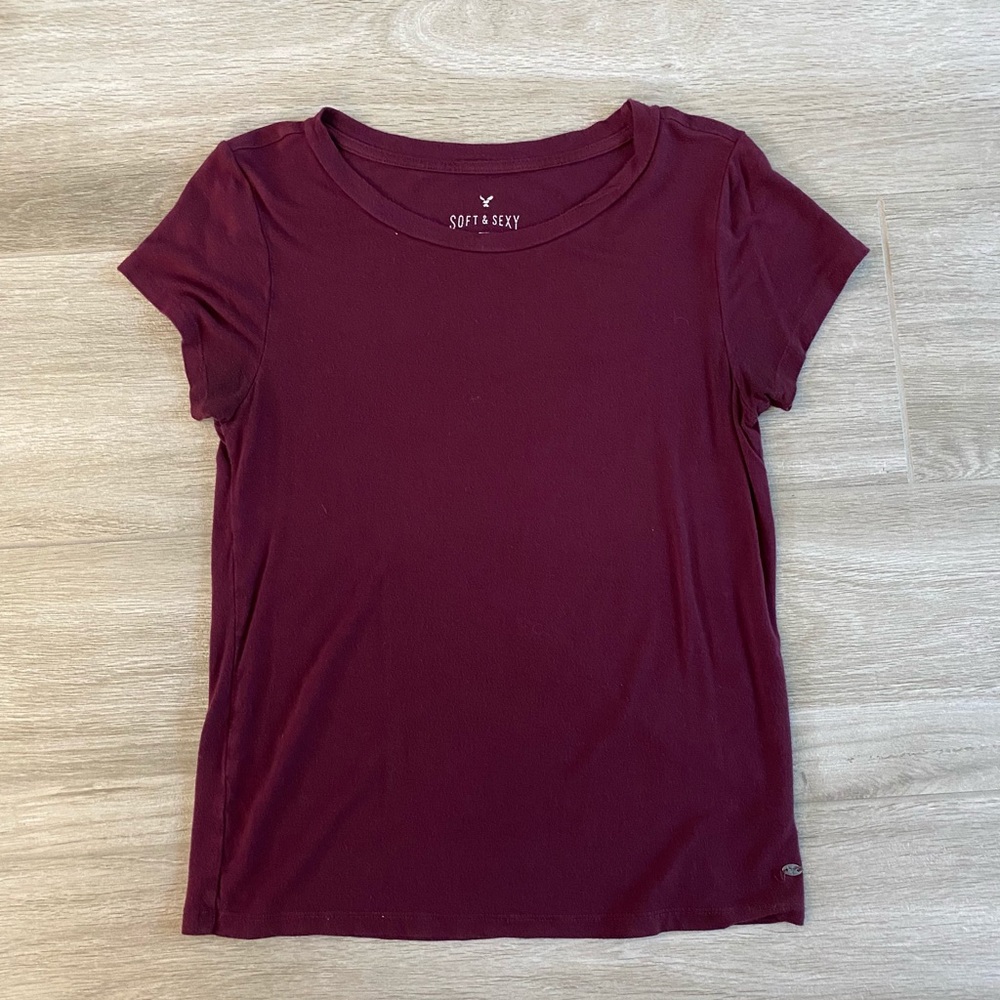 American Eagle Soft & Sexy Maroon T-shirt Crew Nec